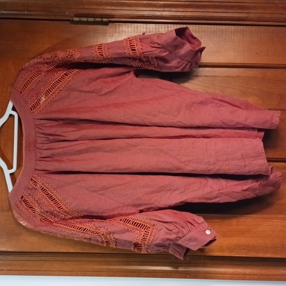 Sundance Crochet Embroidered Boho 3/4 Sleeve Top - Picture 5 of 7